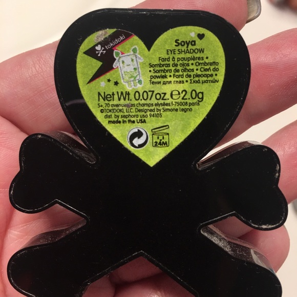 Tokidoki discontinued pressed eyeshadow Soya - Picture 3 of 4